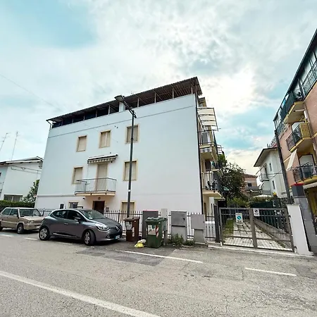 Santa Fe 7 Posti Letto Rif A812 *